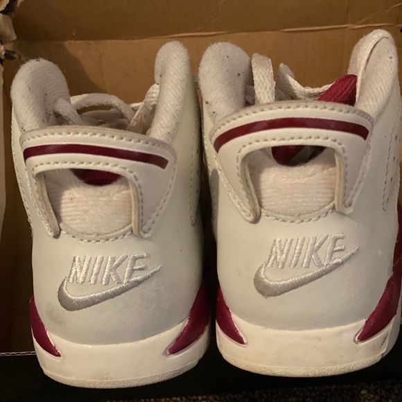 Jordan 6 Retro BT size 9c - Picture 5 of 7